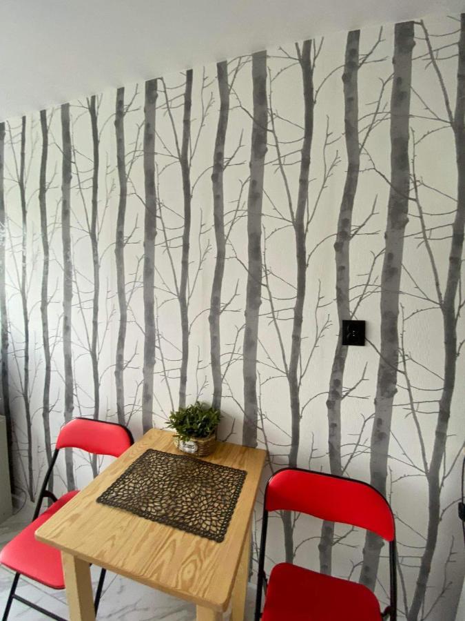 Apartament Night Host Robotnicza *